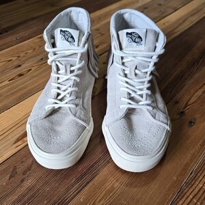 Vans Sk8-Hi Suede Fringe Mid Top Moccasin Sneakers Women’s Size 6.5